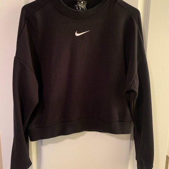 Nike Tops - Nike crop sweatshirt large